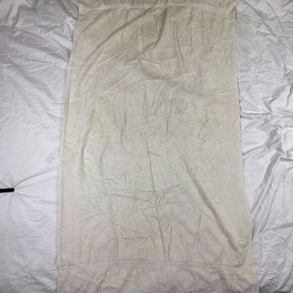 Vintage Stevens White Bath Towel 53x29.5 Made In USA Summer Solid - Picture 1 of 7